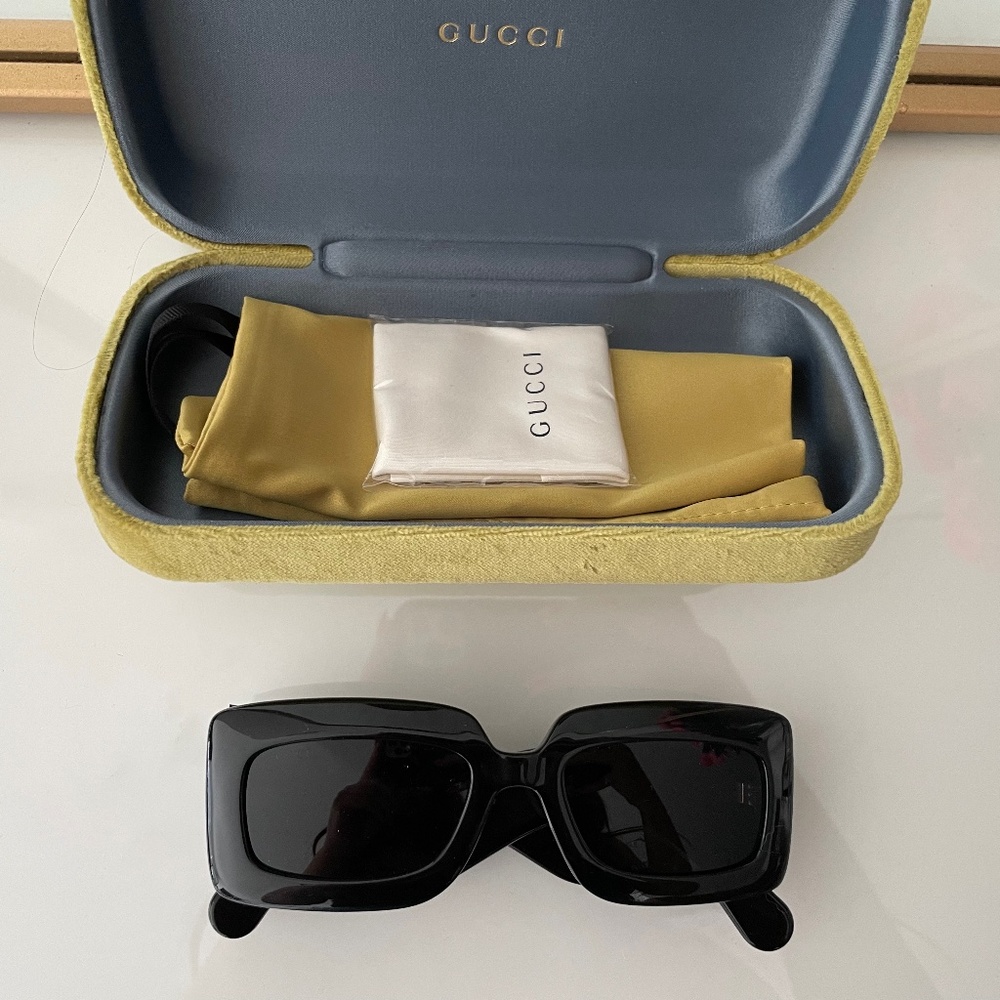 Gucci sunglasses